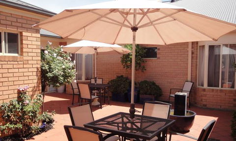 Oaklands Residential Care Facility - Seniors Australia 2