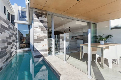 Ashley Camp Architect - Seniors Australia 0
