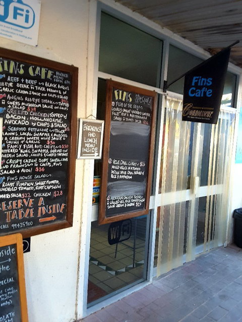 Fins Cafe - Seniors Australia 2