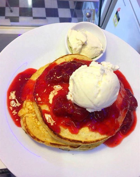 Chillers Cafe - Seniors Australia 6