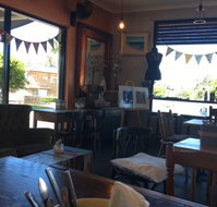 Two Birds Gallery Cafe - Seniors Australia
