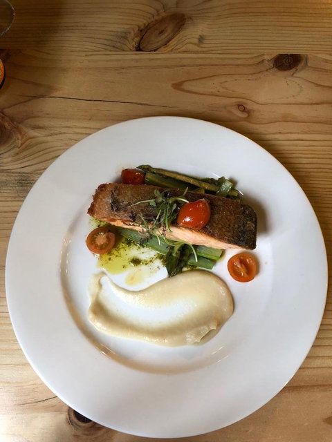 The Fox & Hounds Inn Restaurant - Seniors Australia 2