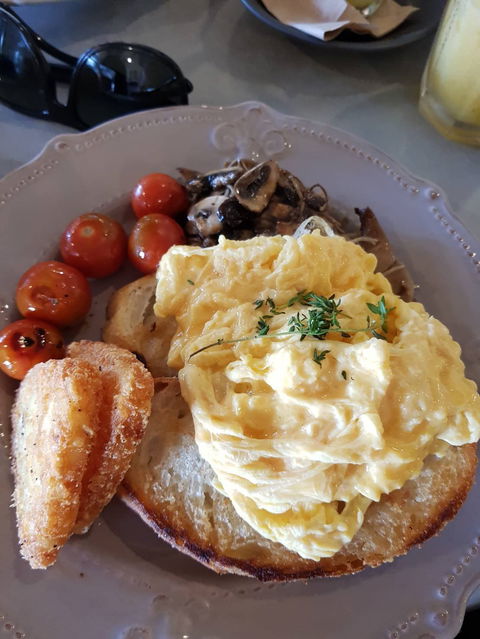 Green Mango Cafe - Seniors Australia 7