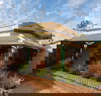 Jennacubbine Tavern - Seniors Australia