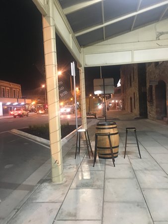 Michonne Wine Bar - Seniors Australia 0