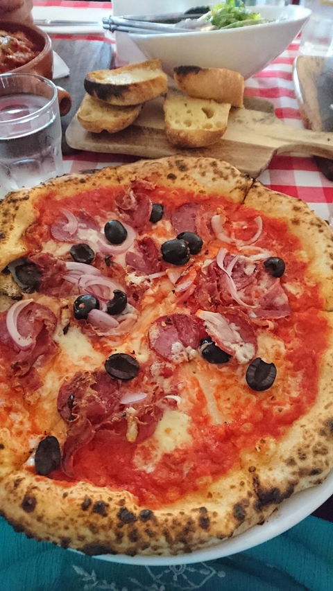 Napoli Pizzeria - Seniors Australia 5