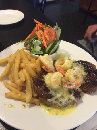 Aldinga Pub - Seniors Australia 0
