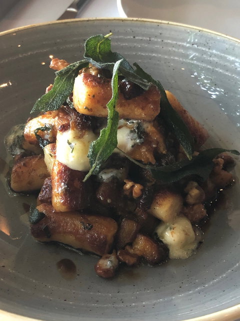 Vintner's Bar And Grill - Seniors Australia 8