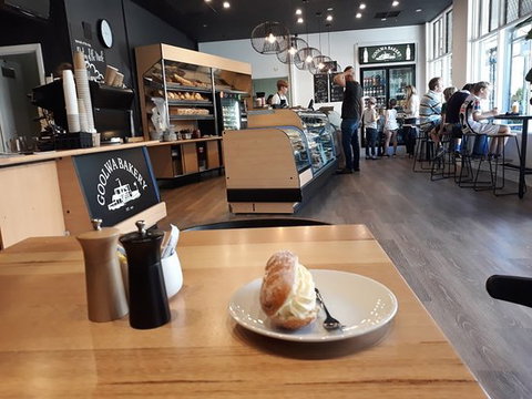Goolwa Bakery Stirling - Seniors Australia 0