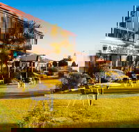 Lacepede Bay Motel  Restaurant - Seniors Australia