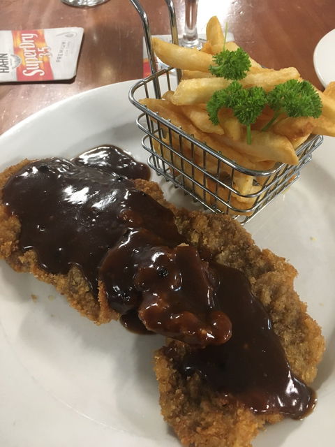 Prince Edward Hotel - Seniors Australia 9