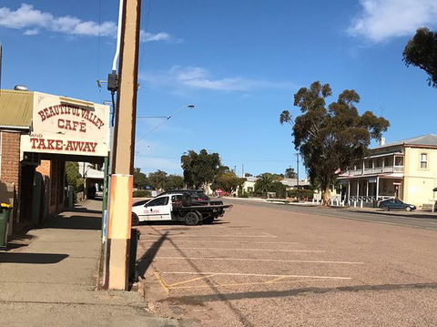 Beautiful Valley Cafe - Seniors Australia 0