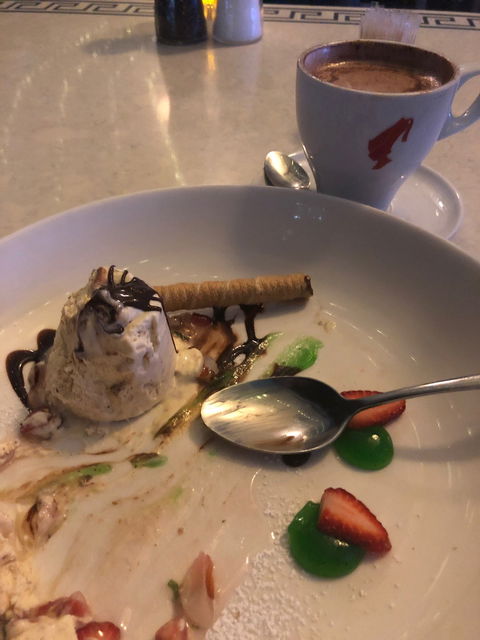 George's Paragon Seafood Restaurant - Seniors Australia 3