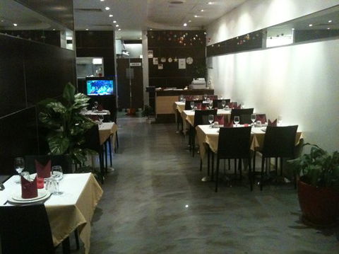 Raj's Palace Indian Restaurant - Seniors Australia 0