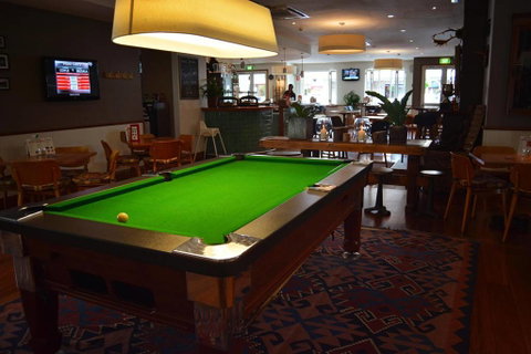 Royal Hotel Bowral - Seniors Australia 4
