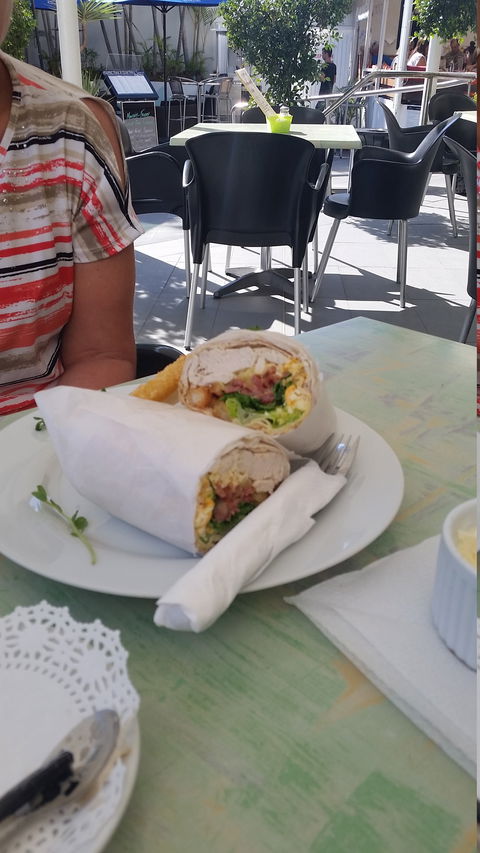 Marina Boulevard Cafe - Seniors Australia 2