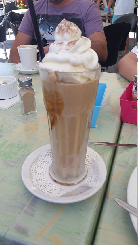 Marina Boulevard Cafe - Seniors Australia 4