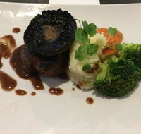 Seren8 Restaurant  Bar - Seniors Australia