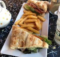 Mount Glorious Cafe - Seniors Australia