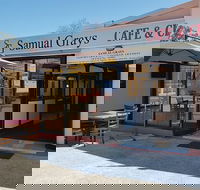 Samual Grays Cafe  Bar - Seniors Australia