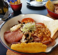 de Millaa's Coffee Shop - Seniors Australia