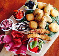 Off The Boat Pizzeria - Seniors Australia