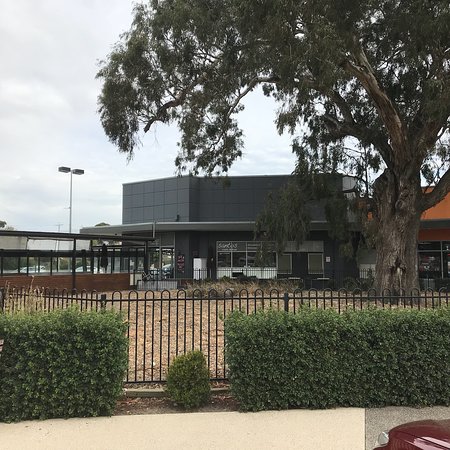 Santos Cafe And Bar - Seniors Australia 0