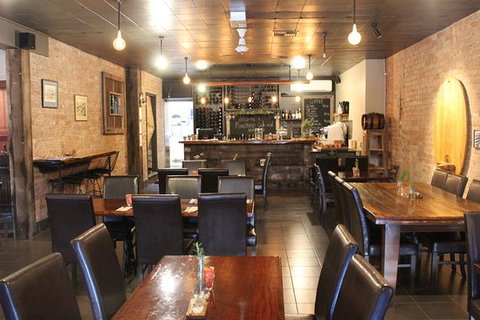 Monichino Cafe & Wine Bar - Seniors Australia 0