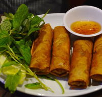 Le's Vietnamese Street Food Restaurant - Seniors Australia