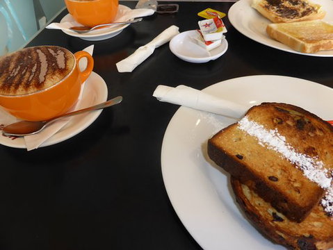 The Alley Cafe - Seniors Australia 0