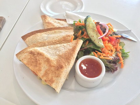 Offshore Cafe - Seniors Australia 0