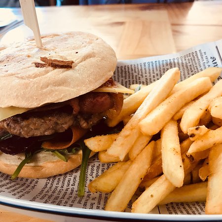 Booâ€™s Place Lakeside - Seniors Australia 0