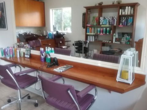 Tanya’s House Of Hair Palmwoods - Seniors Australia 1