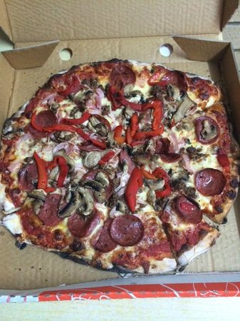 Little Joes Woodfired Pizza - Seniors Australia 0