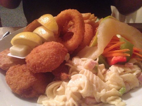 New Crown Hotel - Seniors Australia 0