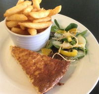 Betty's On Broadway - Seniors Australia