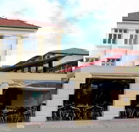 Beadles on the Quad - Seniors Australia