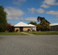 Malcolm Creek Vineyard - Seniors Australia