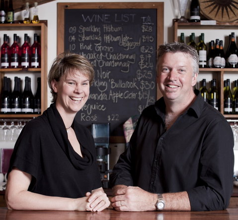 Captains Creek Organic Wines - Seniors Australia 0