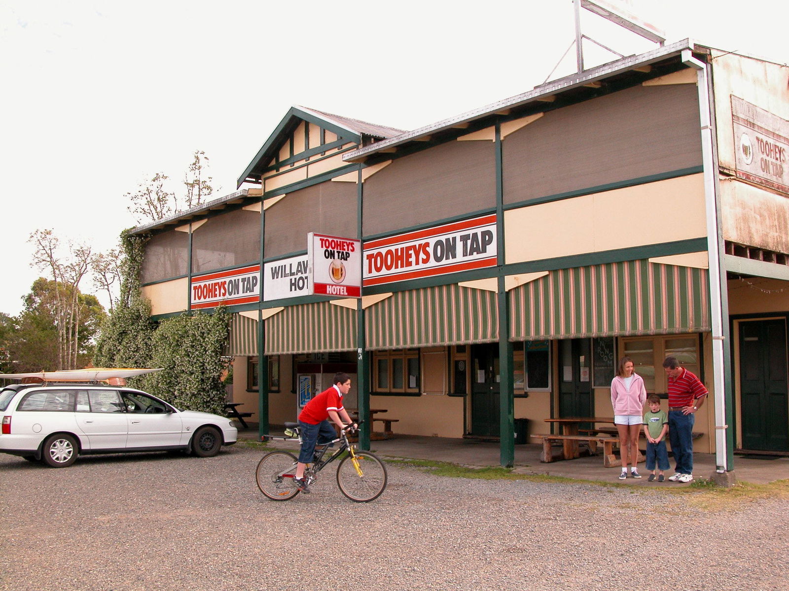 Willawarrin NSW Seniors Australia