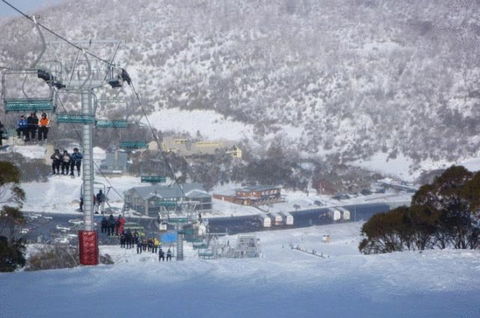 Snowy Gums Chalet - Seniors Australia 7
