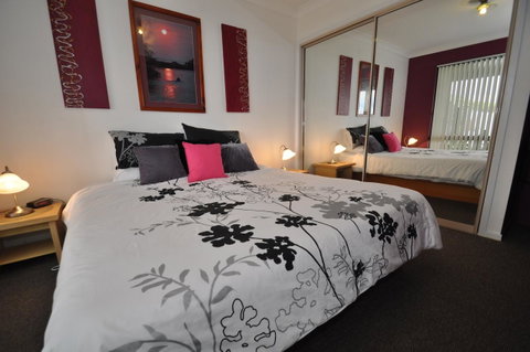 Beachfront Apartments - Seniors Australia 1