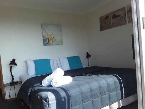 Narooma Golfers Lodge - Seniors Australia 15