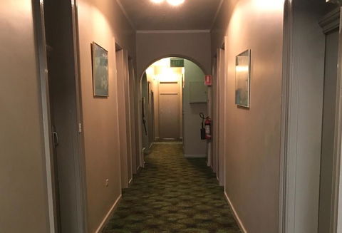 Commercial Hotel Motel Lithgow - Seniors Australia 44