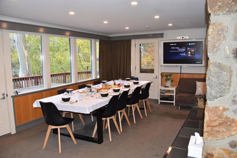 Pure Chalet Thredbo - Seniors Australia 3