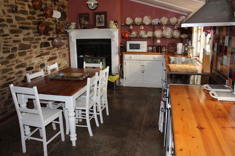 Hillside Cottage - Seniors Australia 2