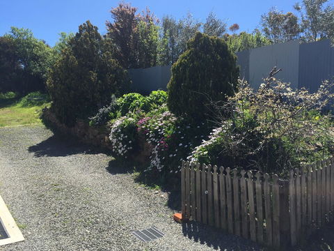 Lavender Cottage B&B - Seniors Australia 0