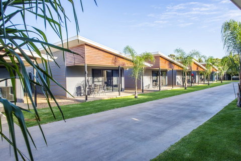 Paringa Resort - Seniors Australia 2
