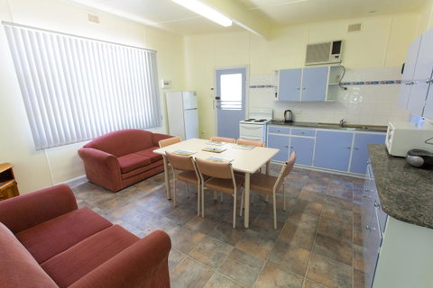 Modra's Apartments - Seniors Australia 1