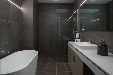 Rydges Pit Lane - Seniors Australia 28